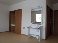 入居部屋（トイレ、洗面付）